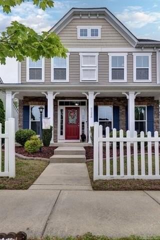 6122 Pricket Rd - Photo 4 of 48