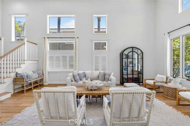 33 Brownsbury Rd - Photo 6 of 8