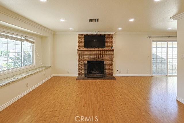 11851 Wisteria Ave - Photo 4 of 8