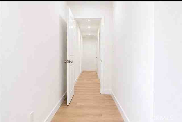 8412 Noble Ave - Photo 3 of 8