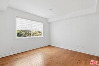 325 Arnaz Dr #201 - Photo 6 of 7