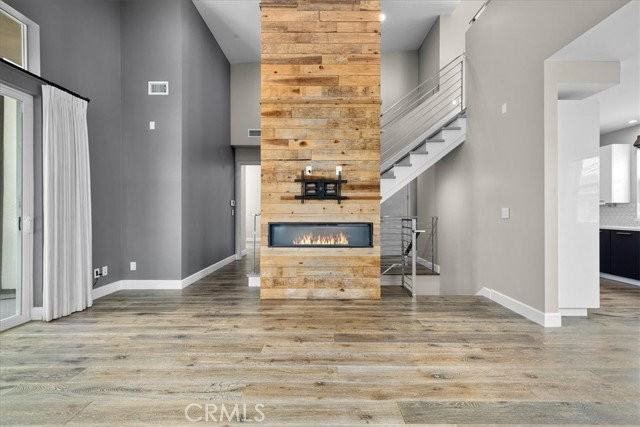 2415 Carnegie Ln #C - Photo 2 of 8