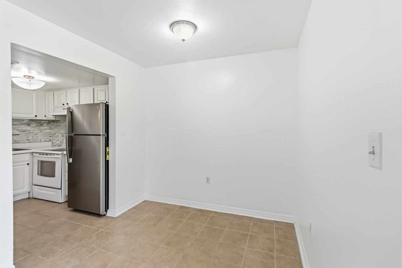 2569 North Alafaya Trail - 133Apt 133 #133 - Photo 2 of 29