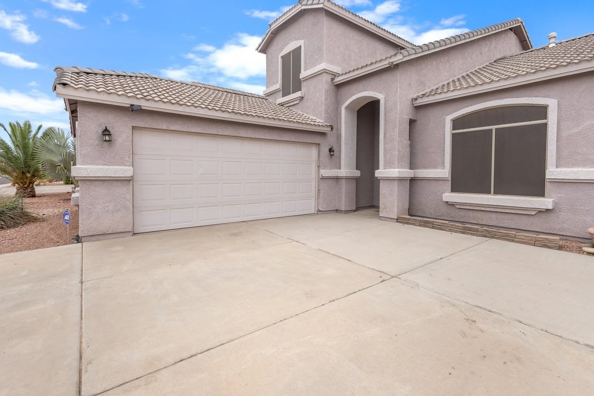 15623 W Ocotillo Ln - Photo 2 of 26