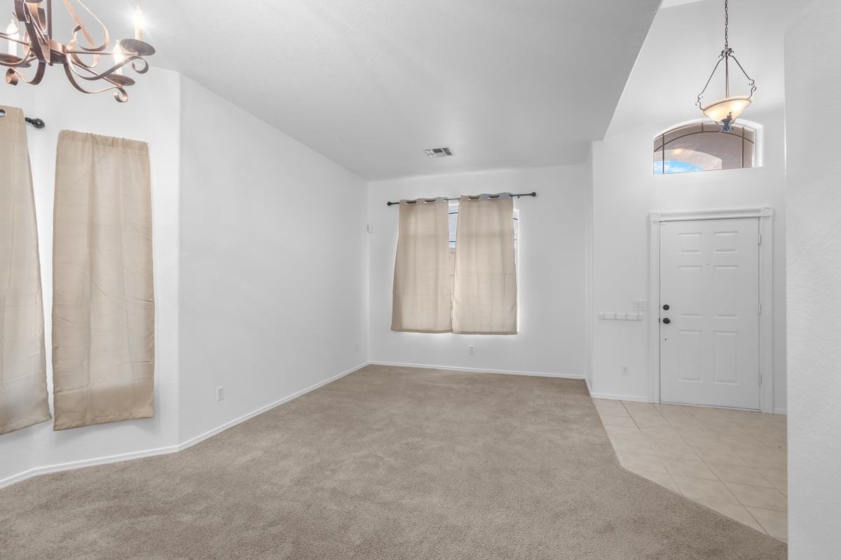 15623 W Ocotillo Ln - Photo 3 of 26