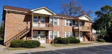 featured image of Pershing St
