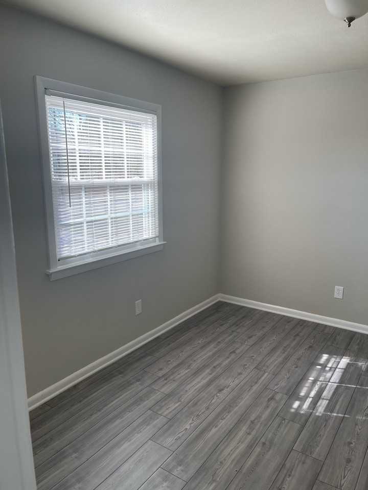 Pershing Street - Photo 6 of 18