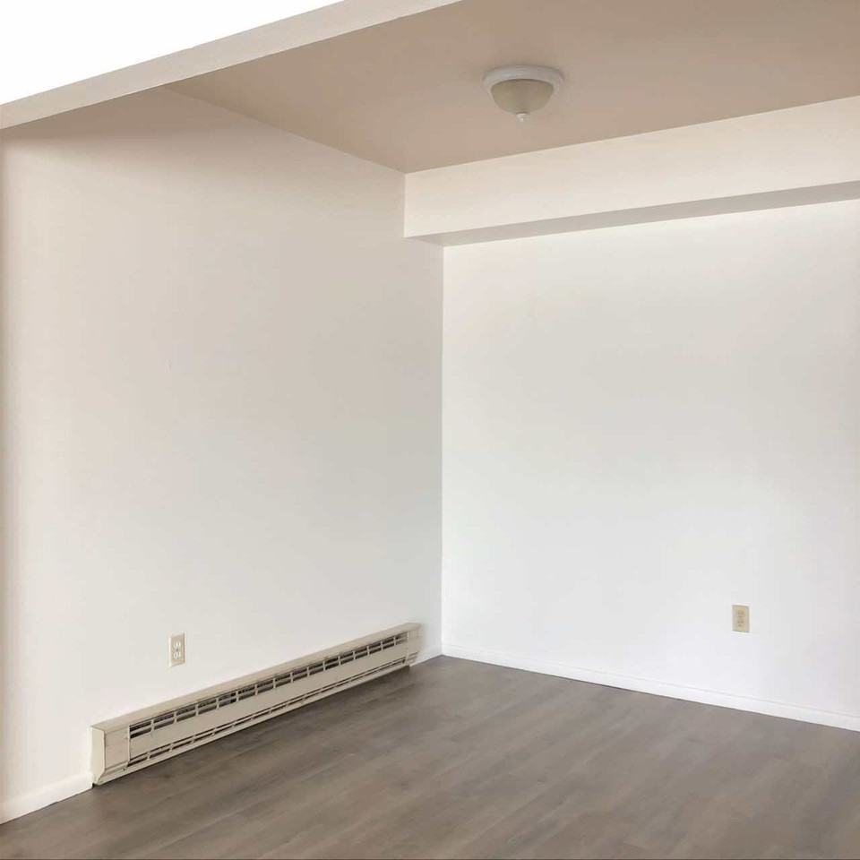3106 Palm Ct. - Photo 4 of 14