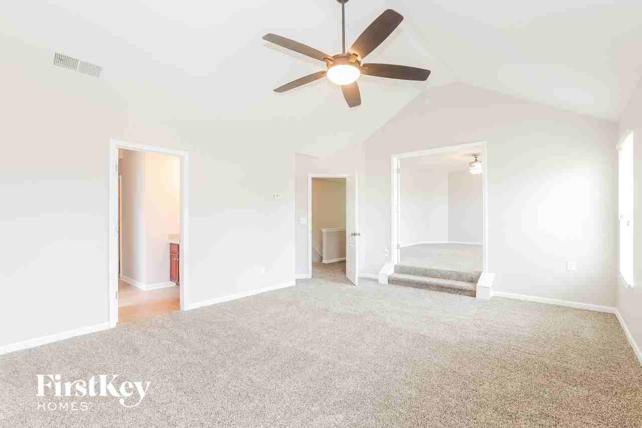 7007 Annie Walk - Photo 6 of 15