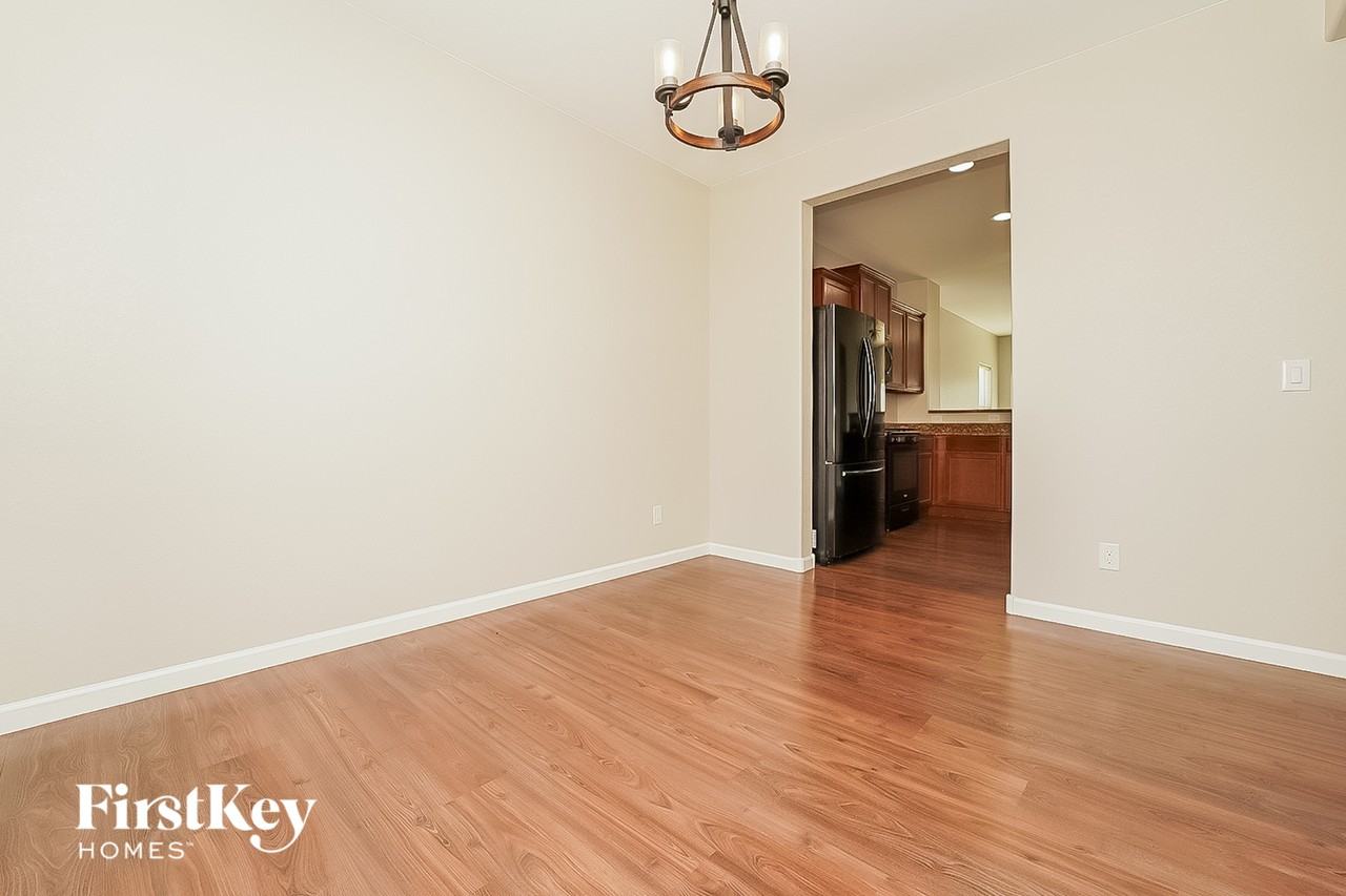 4598 E 95th Ct - Photo 5 of 15