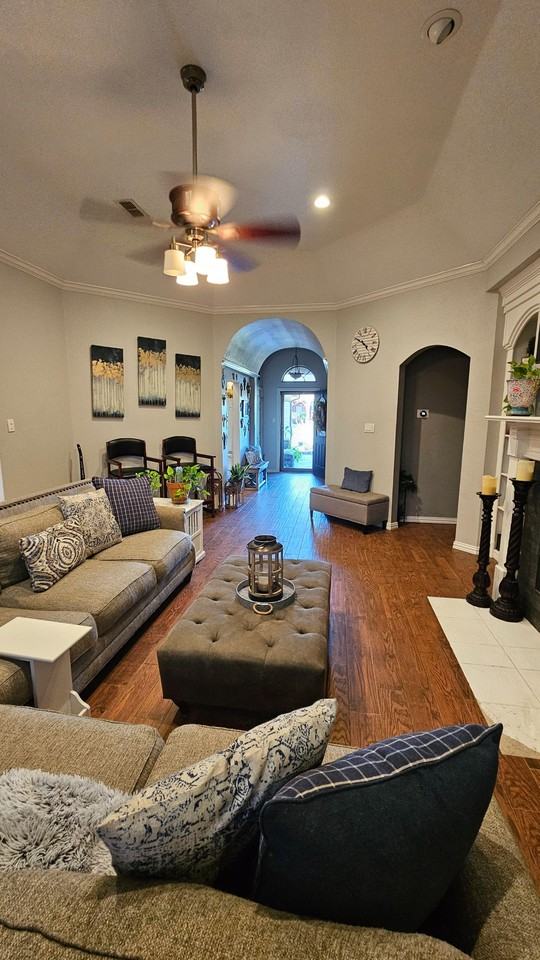 Sycamore Ln - Photo 3 of 14