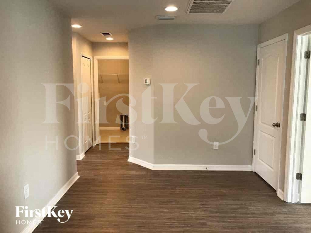 12221 Blue Pacific Dr - Photo 5 of 14