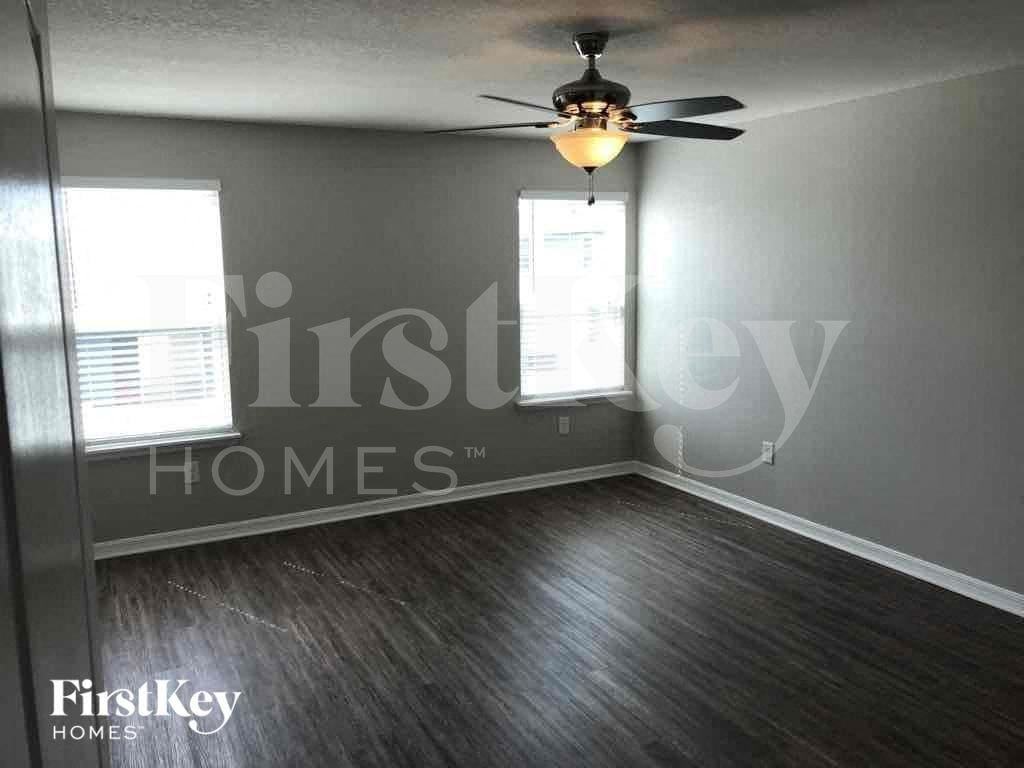 12221 Blue Pacific Dr - Photo 6 of 14
