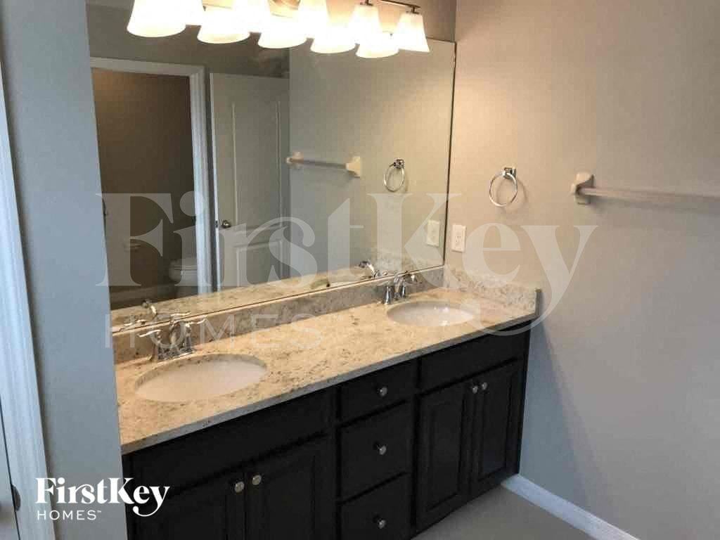 12221 Blue Pacific Dr - Photo 7 of 14
