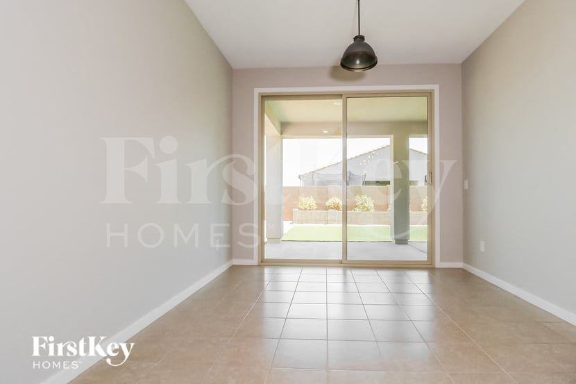 13581 N 141st Ln - Photo 4 of 15