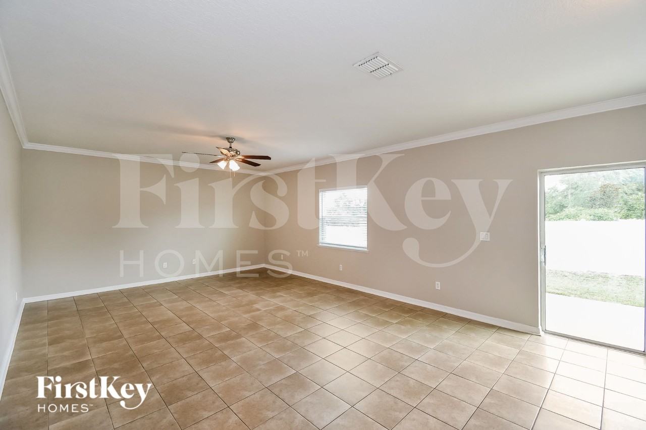 10286 Magnolia Hills Dr - Photo 2 of 16