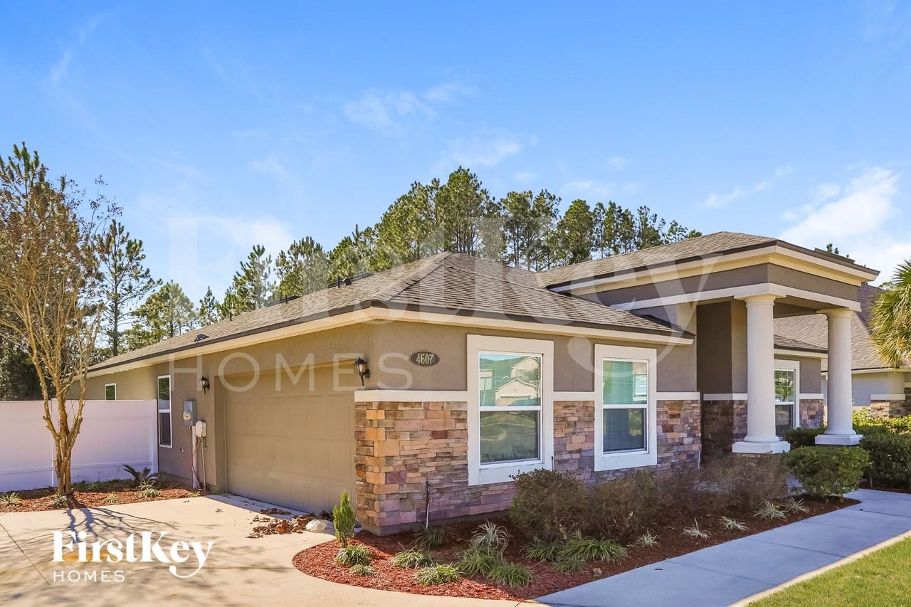 4607 Sherman Hills Pkwy - Photo 2 of 15
