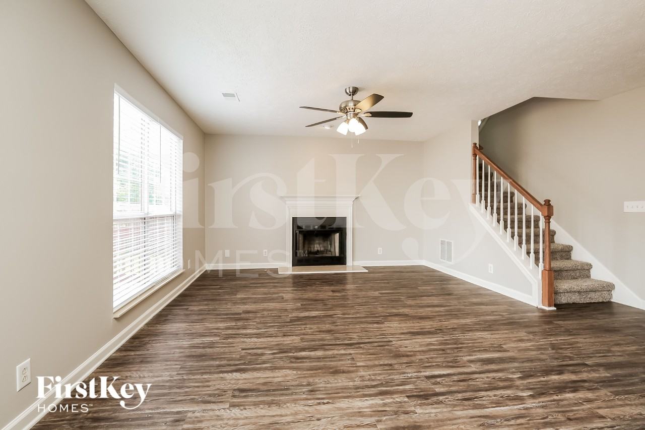 6005 Monroe Xing - Photo 3 of 16