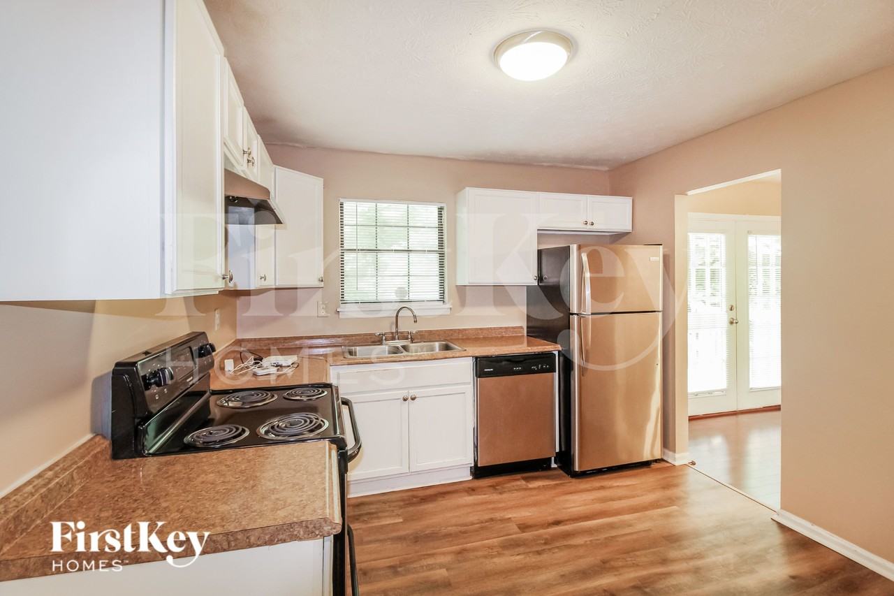 4401 Raven Valley Ct - Photo 4 of 16