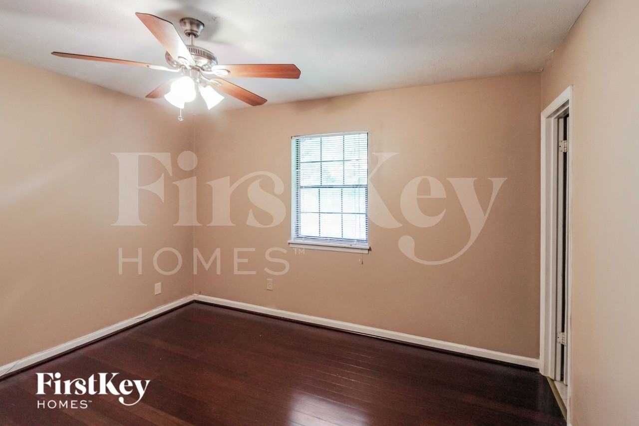 4401 Raven Valley Ct - Photo 7 of 16