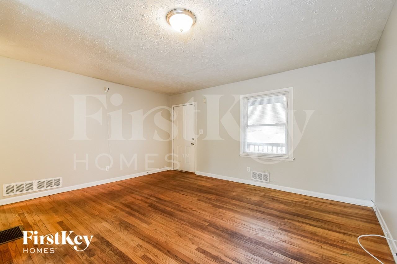 3039 Forrest Park Rd Se - Photo 2 of 16