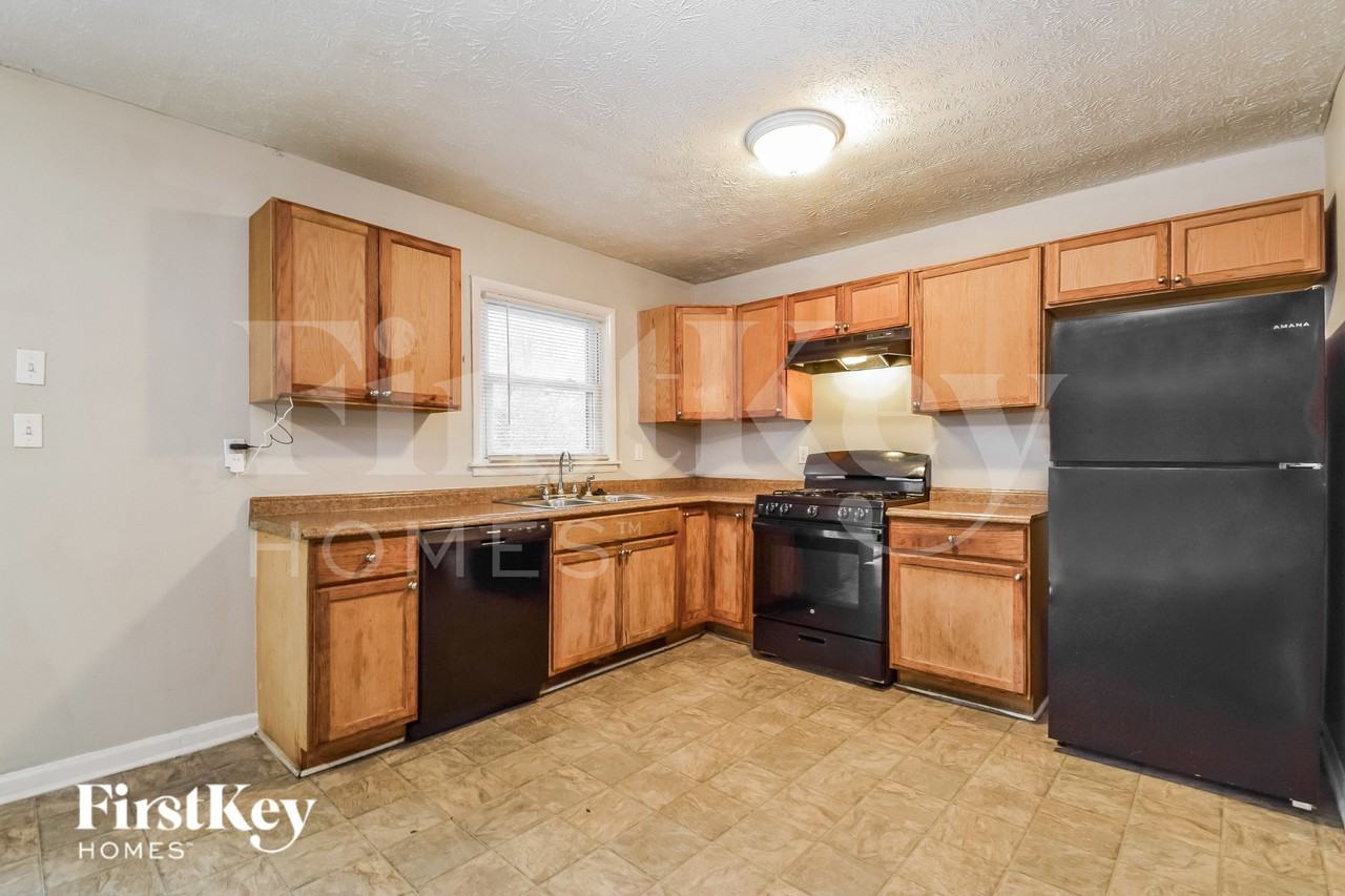3039 Forrest Park Rd Se - Photo 6 of 16