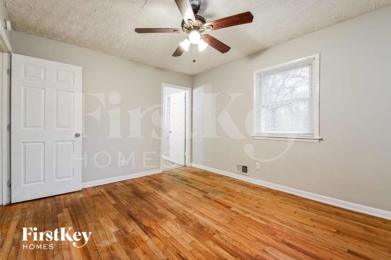 3039 Forrest Park Rd Se - Photo 7 of 16