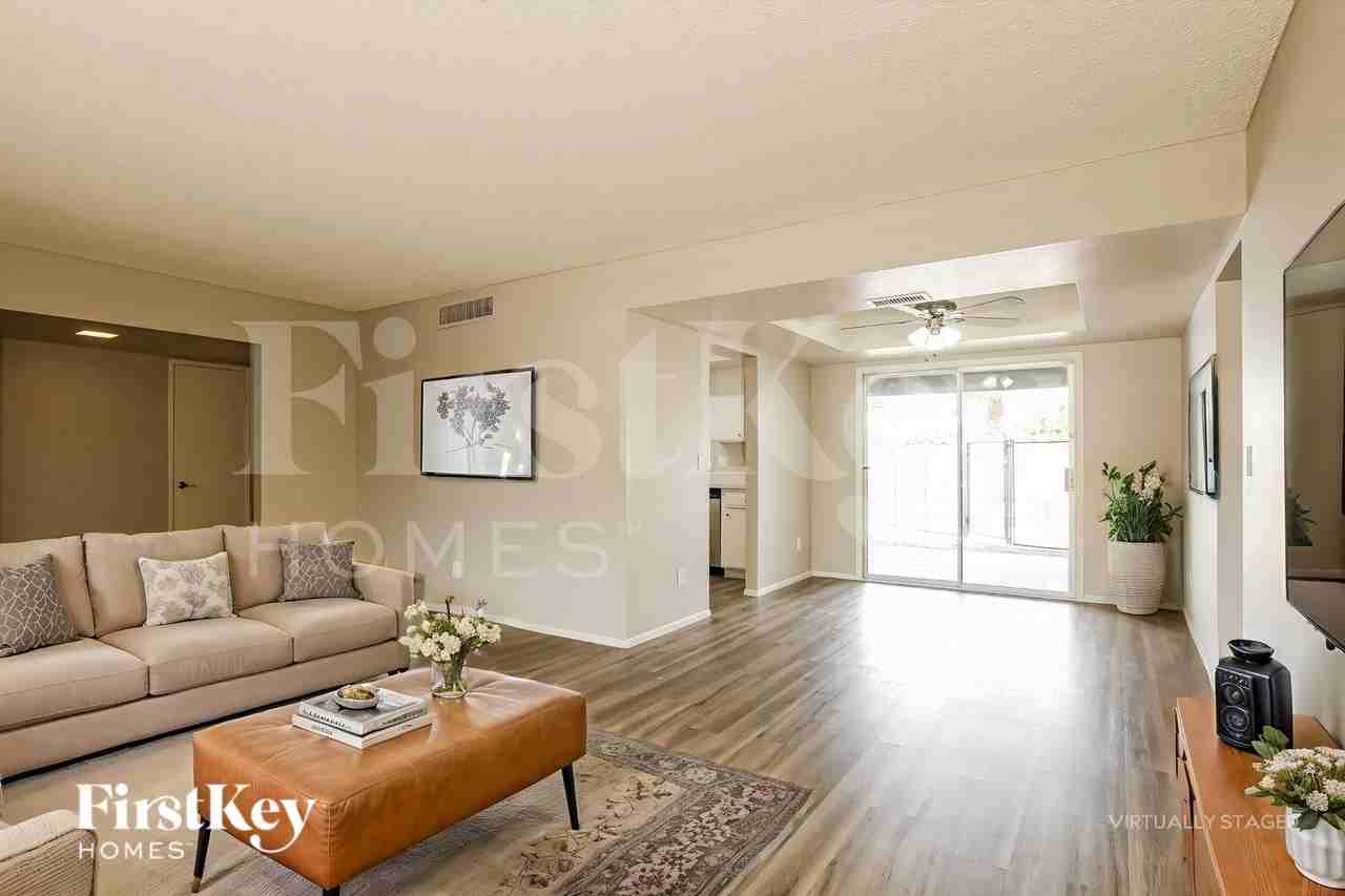 4808 W El Caminito Dr - Photo 3 of 19