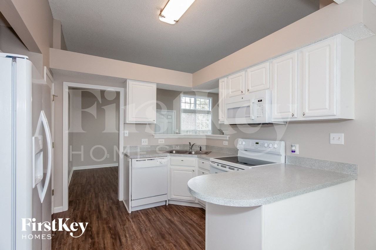 998 Piney Church Rd - Photo 7 of 15