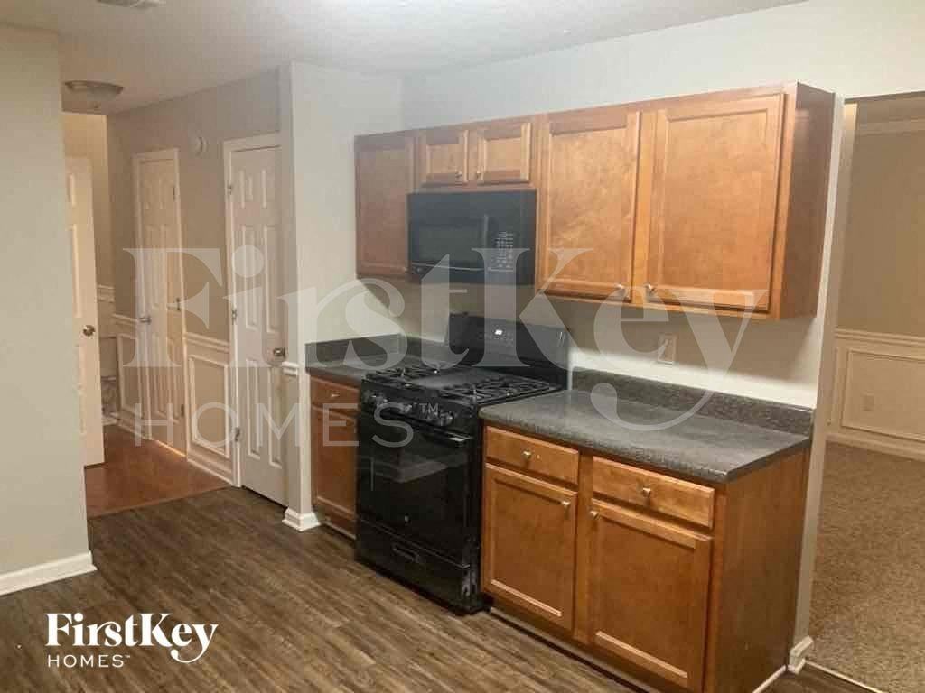 226 Bonnes Dr - Photo 5 of 16
