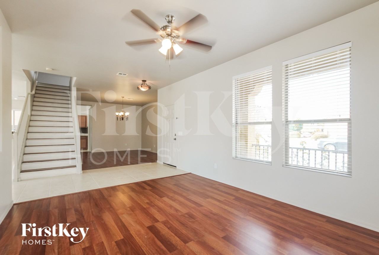 15029 W Larkspur Dr - Photo 2 of 15