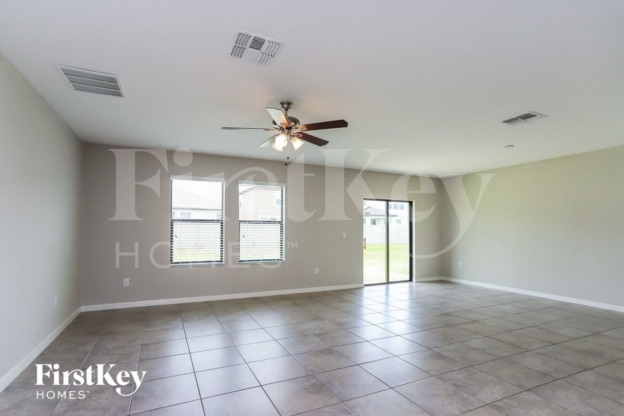 9632 Sage Creek Dr - Photo 2 of 15