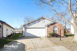 featured image of 7608 Lake Vista Ln