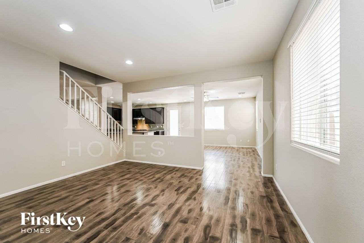 583 Crying Bird Ave - Photo 2 of 16