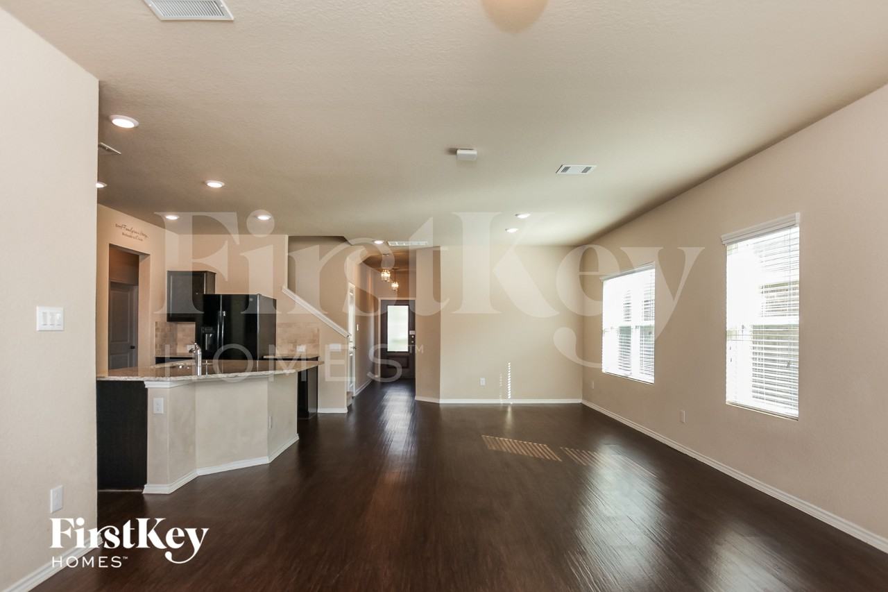 32079 Camellia Bnd - Photo 4 of 16