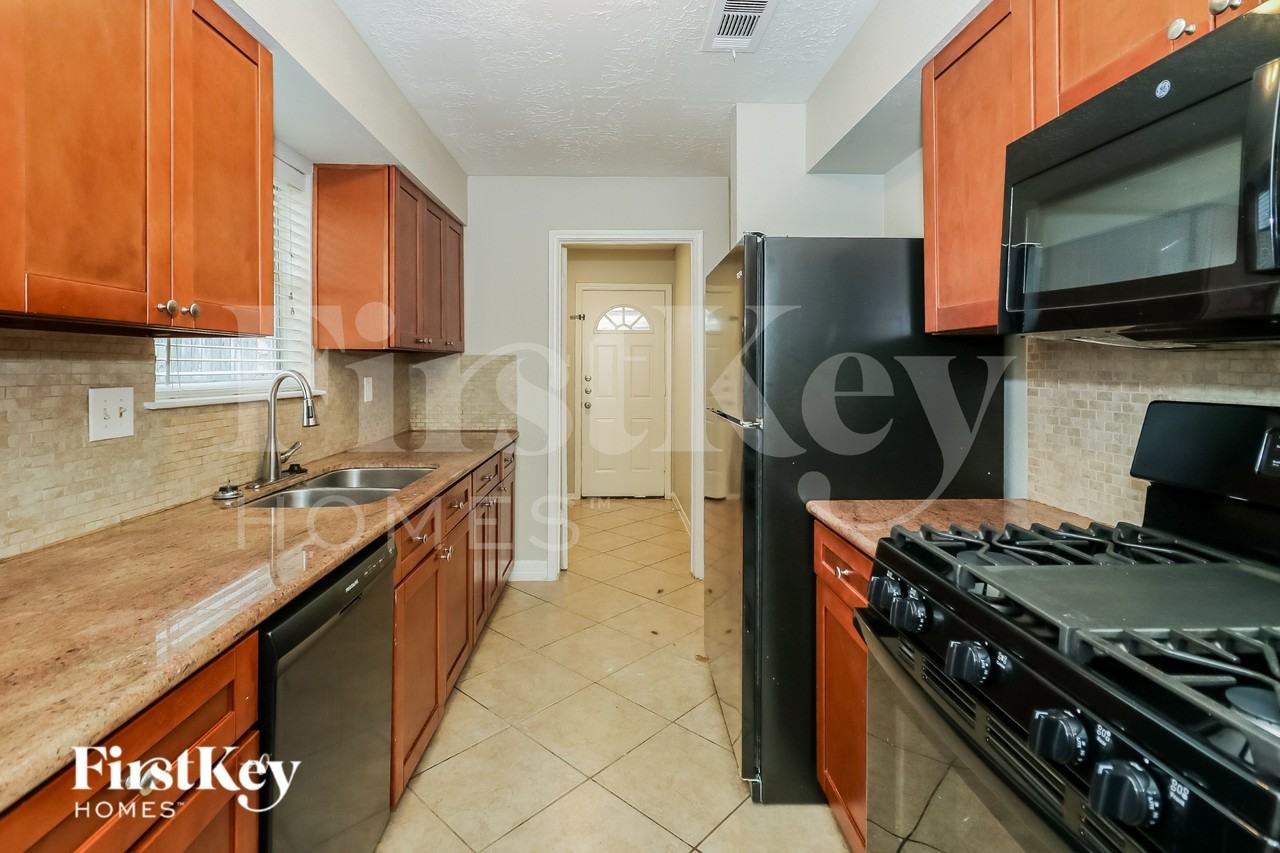 16534 Royal Mile Ln - Photo 6 of 16