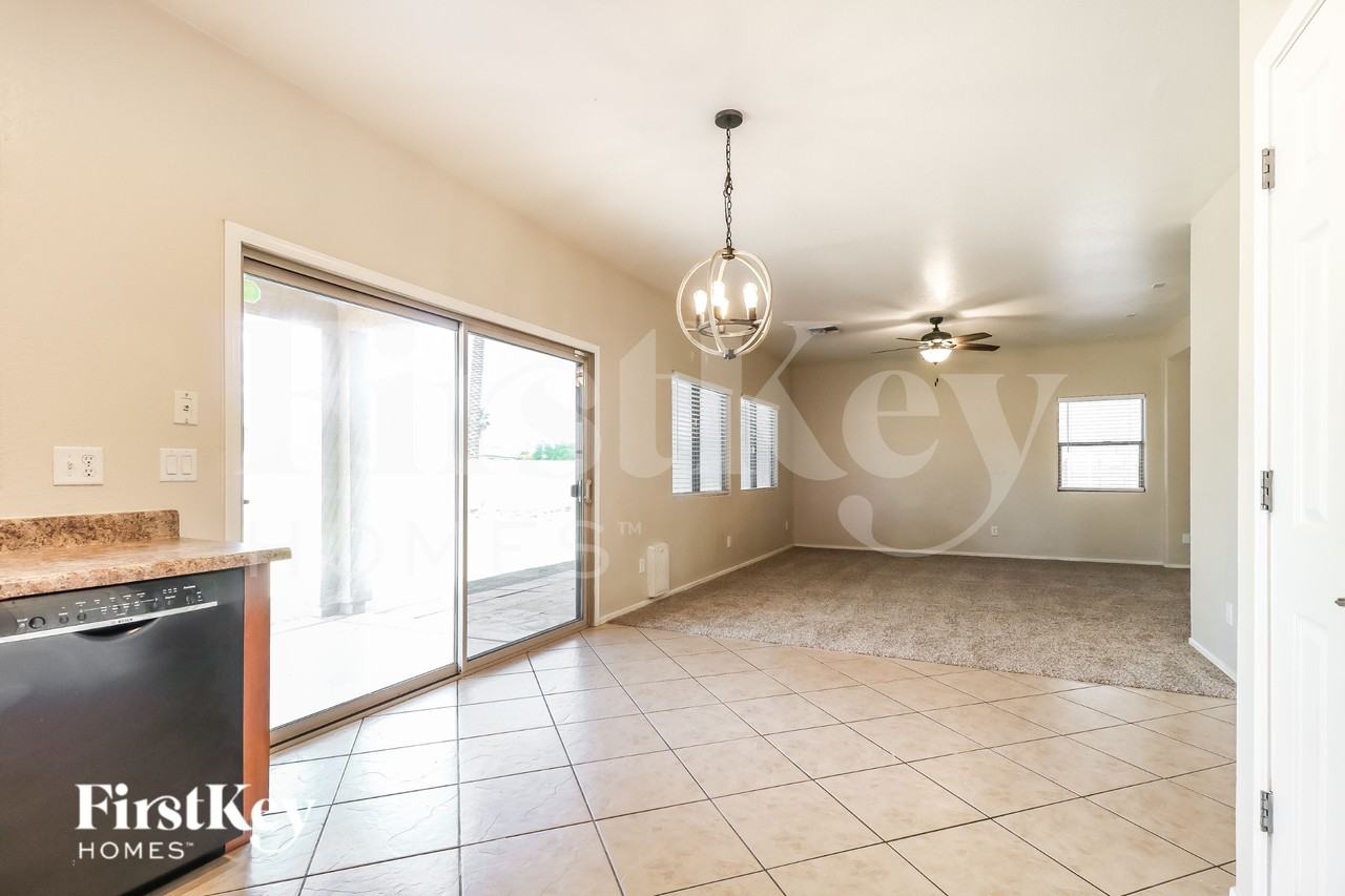 14524 W Evans Dr - Photo 4 of 16
