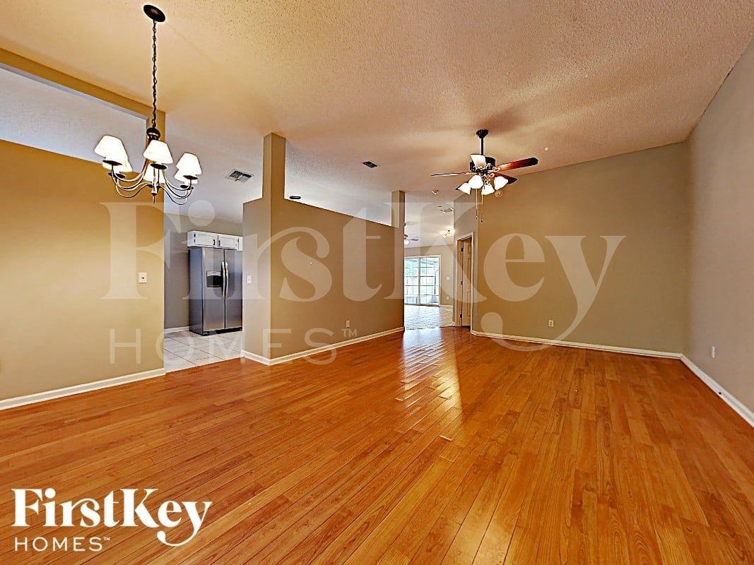 12595 Blue Eagle Way - Photo 2 of 16