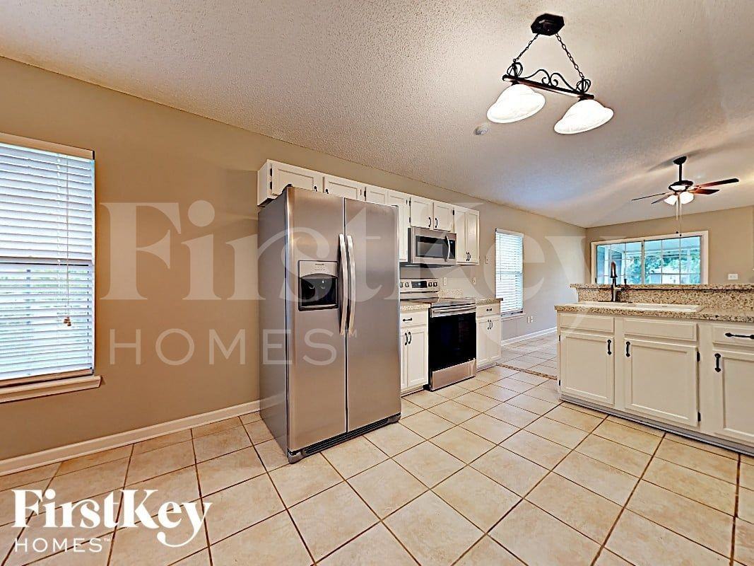 12595 Blue Eagle Way - Photo 4 of 16