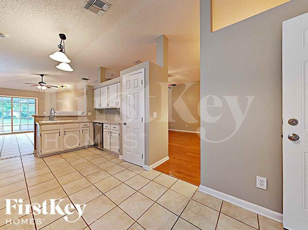 12595 Blue Eagle Way - Photo 5 of 16