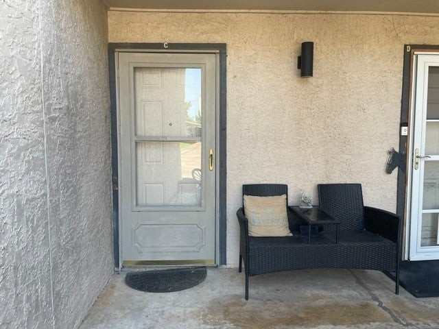 835 W Harwood Rd - Photo 4 of 21