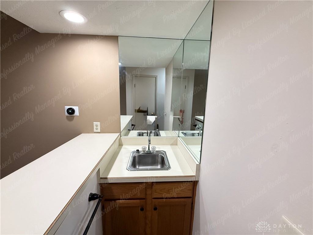 9765 Centerville Creek Ln - Photo 5 of 30