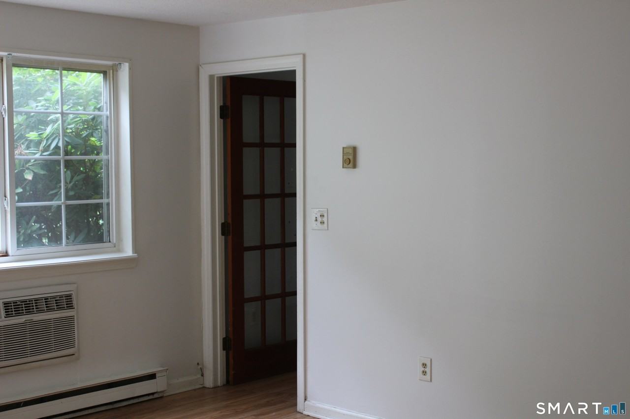 123 Mark Lane Lane #2 - Photo 2 of 5