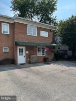 featured image of 22756 Lawrence Ave ##6