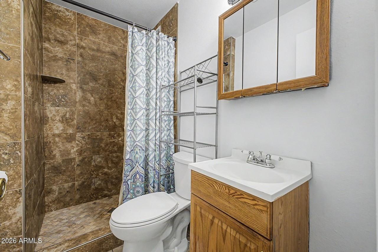 5232 W Mauna Loa Ln - Photo 3 of 23