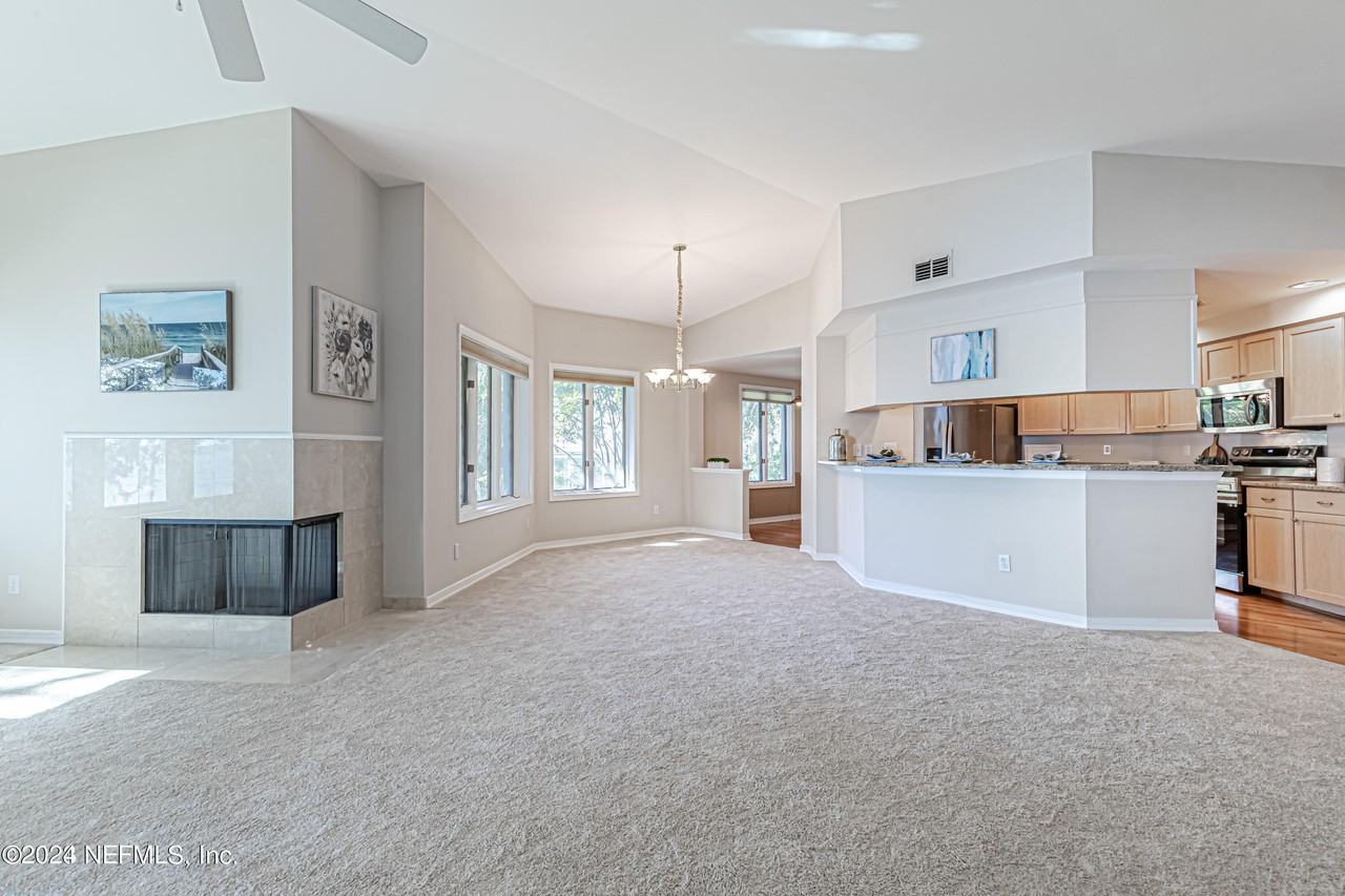 2099 Winterbourne E