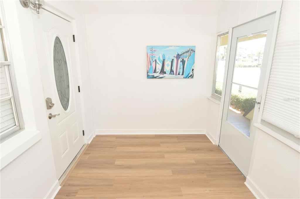 4700 Cove Cir ##107 - Photo 6 of 50