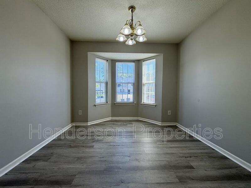 1848 Duke Adam St - Photo 6 of 20