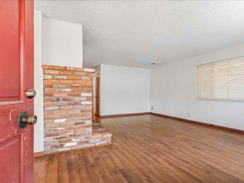 336 Triplett Dr - Photo 3 of 31