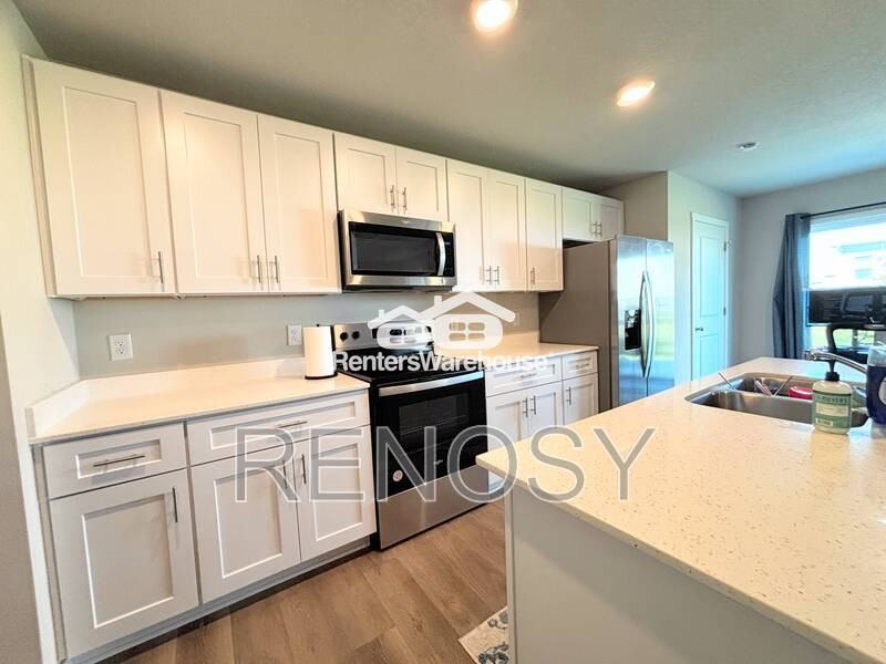5532 144th St - Photo 2 of 18